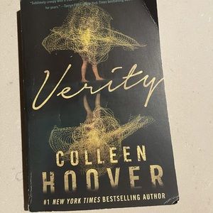 Verity by Colleen Hoover